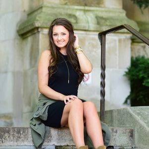 Meet your Posher, Olivia